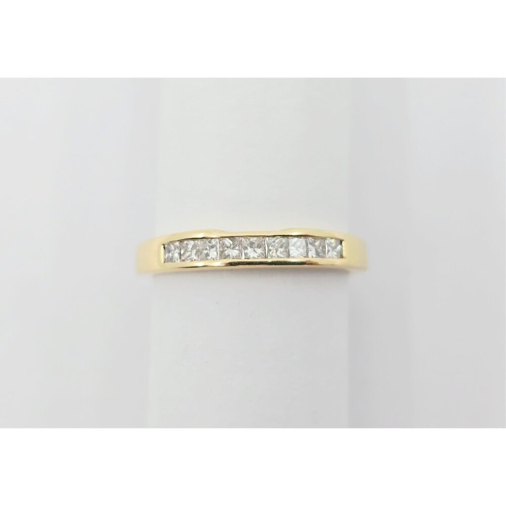 Unique 18K Solid Yellow Gold Single Row 9 Princess Cut Diamond Wedding Ring Band